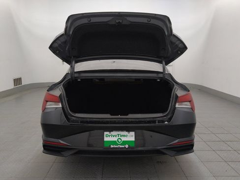 Used 2022 Hyundai Elantra SEL w/ Convenience Package FWD image 29