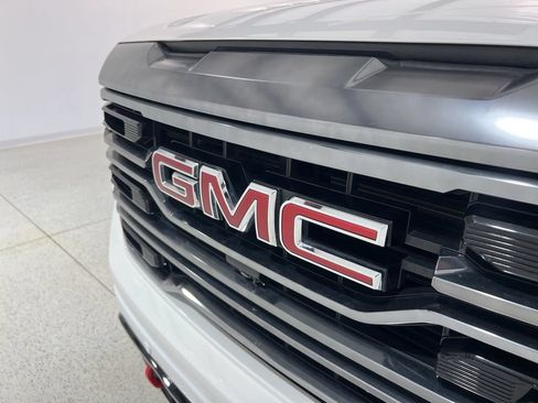 Used 2022 GMC Sierra 1500 AT4 w/ AT4 Premium Package AWD/4WD image 29