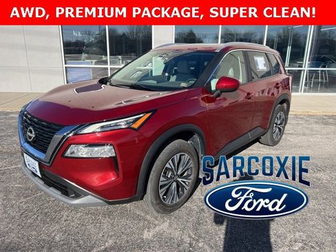 Used 2023 Nissan Rogue SV w/ SV Premium B Package image 24