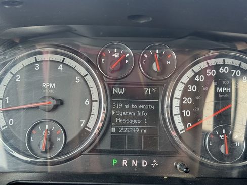 Used 2009 Dodge Ram 1500 Truck SLT w/ Big Horn Regional Pkg image 9