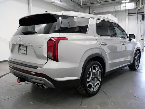 Used 2024 Hyundai Palisade Limited AWD/4WD image 7