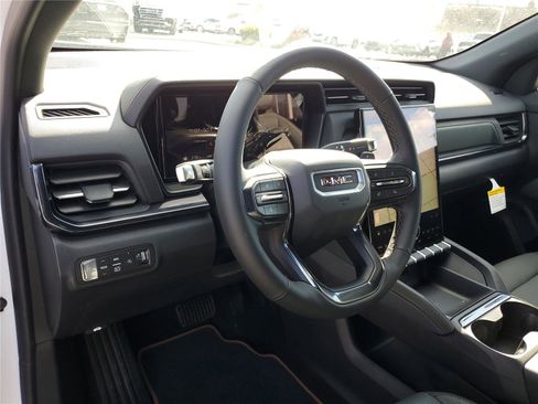 New 2026 GMC Terrain AT4 w/ Convenience Package III image 19