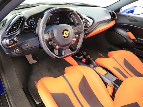 Used 2020 Ferrari 488 Pista Coupe RWD image 16