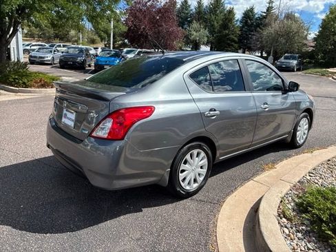 Used 2016 Nissan Versa SV FWD image 6