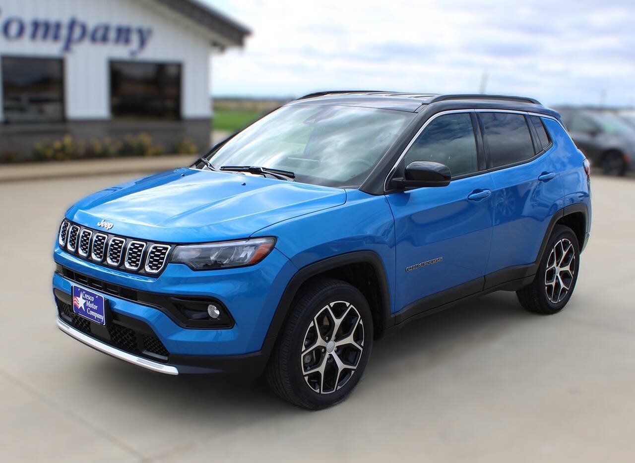Used 2024 Jeep Compass Limited AWD/4WD image 1