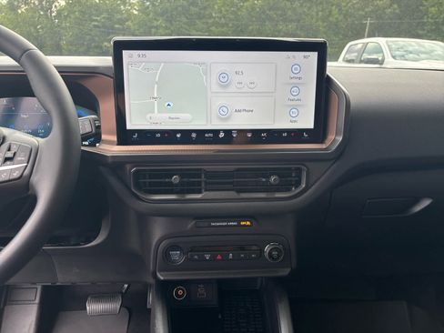 New 2025 Ford Bronco Sport Outer Banks w/ Outer Banks Tech Package+ image 12