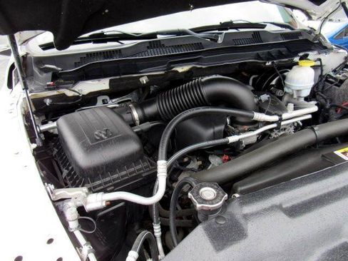 Used 2018 RAM 1500 Sport image 41