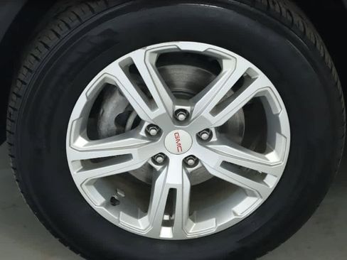 Used 2018 GMC Terrain SLE w/ Driver Convenience Package image 37