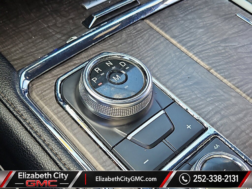 Used 2018 Ford Expedition Limited AWD/4WD image 16