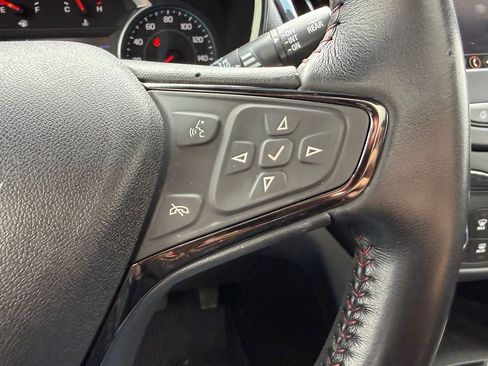 Used 2022 Chevrolet Equinox RS w/ LPO, Floor Liner Package AWD/4WD image 14