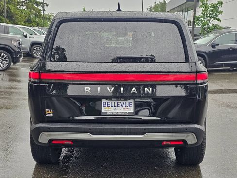 Used 2022 Rivian R1S Launch Edition AWD/4WD image 4