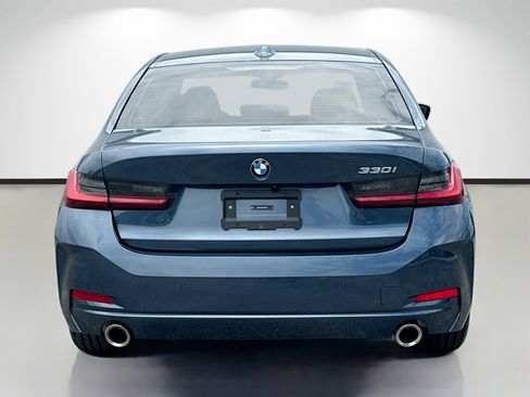 Used 2025 BMW 330i Sedan RWD image 4