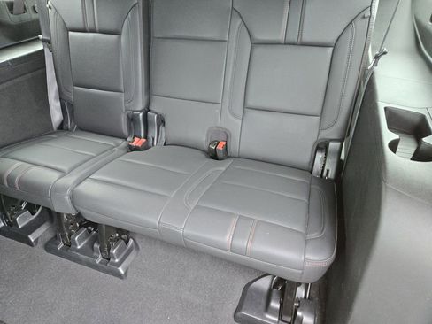 Used 2023 Chevrolet Suburban RST w/ Luxury Package AWD/4WD image 26