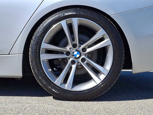 Used 2015 BMW 328i xDrive Wagon image 9