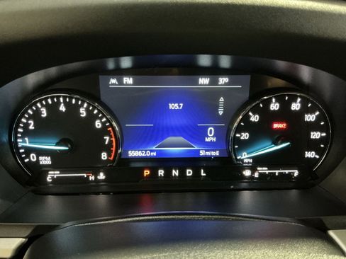 Used 2021 Ford Explorer XLT image 25