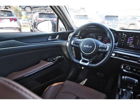 Used 2023 Kia K5 GT w/ GT1 Package image 12