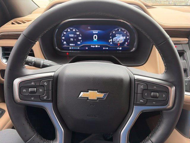 Used 2024 Chevrolet Tahoe Premier w/ Premium Package 2 AWD/4WD image 15