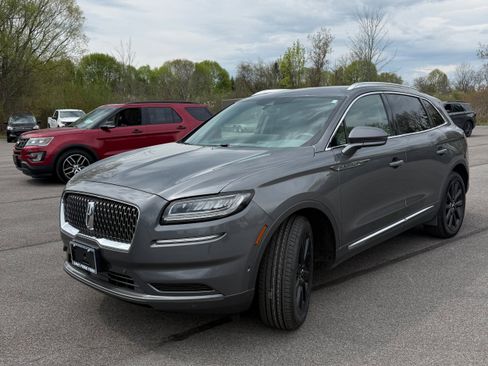 Used 2023 Lincoln Nautilus Reserve w/ Equipment Group 201A AWD/4WD image 2