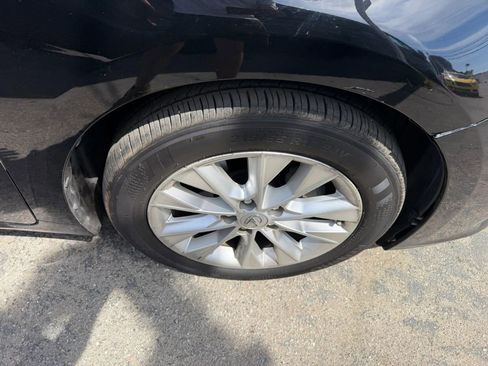 Used 2013 Lexus ES 300h w/ Luxury Pkg FWD image 30