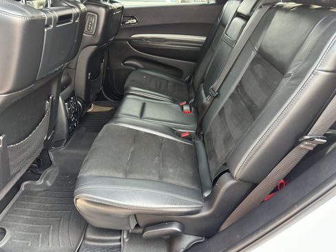 Used 2019 Dodge Durango GT w/ Blacktop Package AWD/4WD image 15