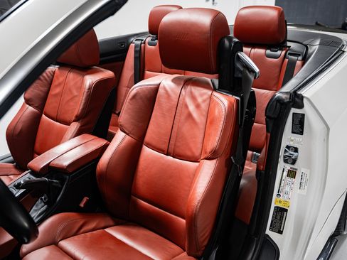 Used 2008 BMW M3 Convertible image 22