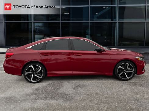 Used 2022 Honda Accord Sport image 12