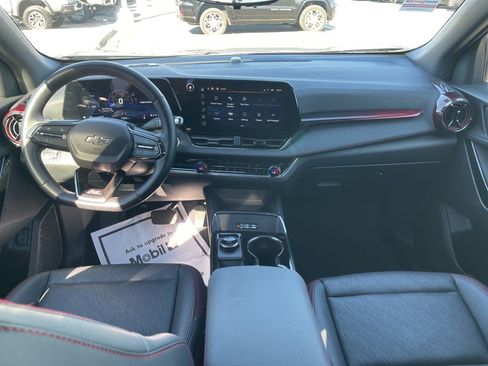 Certified 2025 Chevrolet Equinox RS w/ Safety and Technology Package image 19