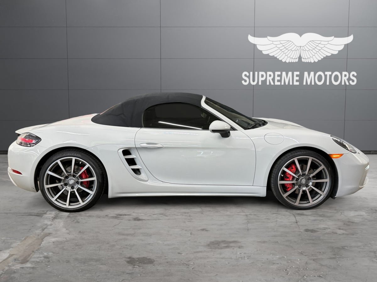 Used 2021 Porsche 718 Boxster S RWD image 6