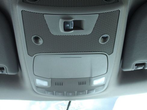 Used 2018 Ford F150 Lariat RWD image 21