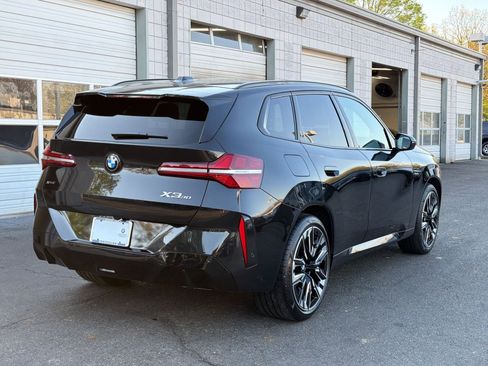 Used 2025 BMW X3 xDrive30i w/ Premium Package image 9