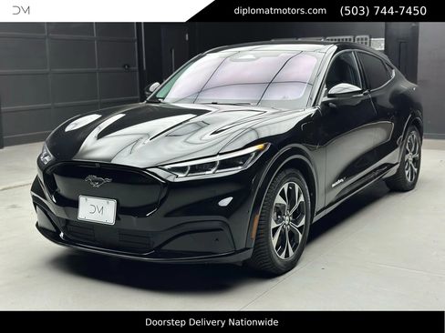 Used 2021 Ford Mustang Mach-E Premium image 1