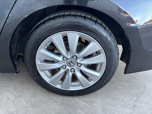 Used 2012 Honda Accord EX image 9