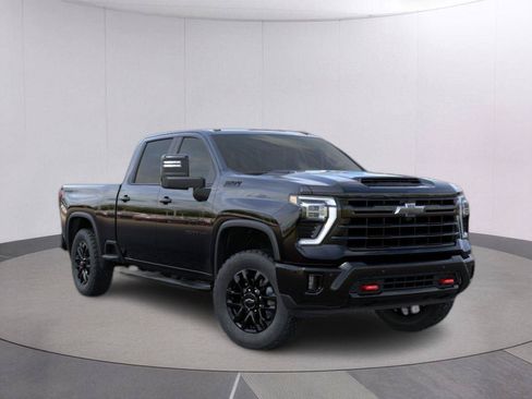New 2026 Chevrolet Silverado 2500 LT w/ Trail Boss Package AWD/4WD image 1