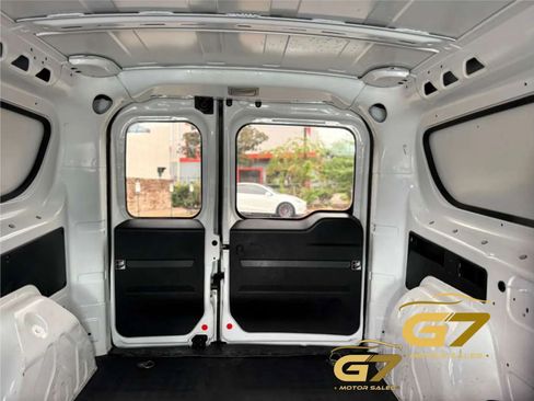 Used 2017 RAM ProMaster City Tradesman w/ Rear Back-up Camera Group FWD image 13