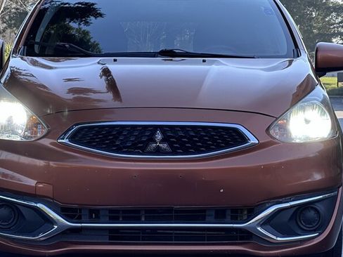 Used 2017 Mitsubishi Mirage ES image 2