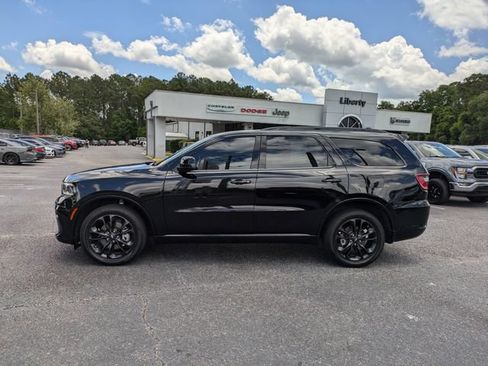 Used 2024 Dodge Durango SXT w/ SXT Blacktop Group AWD/4WD image 7