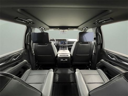 Used 2021 GMC Yukon Denali image 35