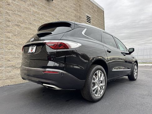 Used 2024 Buick Enclave Essence w/ Experience Buick Package AWD/4WD image 3