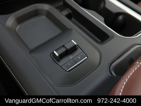 New 2026 GMC Sierra 3500 Denali Ultimate AWD/4WD image 21