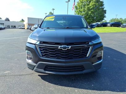 Used 2022 Chevrolet Traverse LT