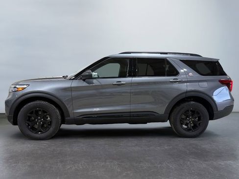 Used 2022 Ford Explorer Timberline image 2