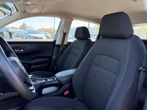 Used 2023 Honda HR-V LX image 15