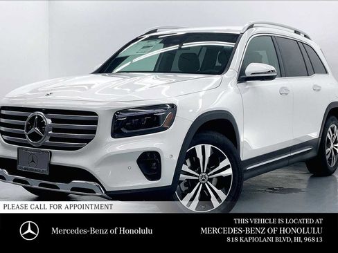 Used 2026 Mercedes-Benz GLB 250 image 1