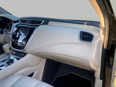 Used 2017 Nissan Murano SL w/ SL Technology Package FWD image 19