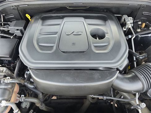 Used 2020 Jeep Grand Cherokee Overland image 25