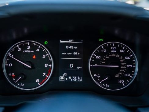 Certified 2024 Subaru Crosstrek 2.0i Premium image 11