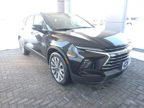 Used 2023 Chevrolet Blazer Premier w/ Driver Confidence II Package image 5