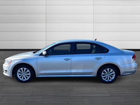 Used 2015 Volkswagen Passat 1.8T Wolfsburg Edition image 7