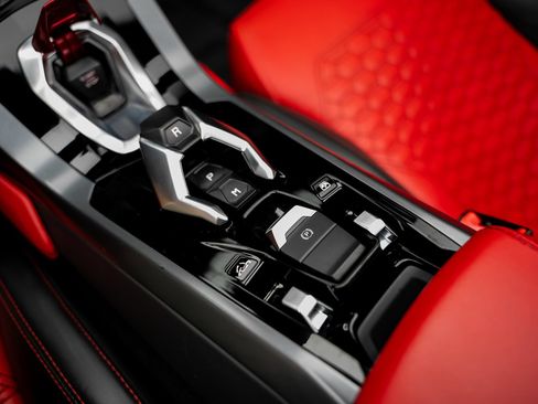 Used 2017 Lamborghini Huracan LP 580-2 RWD image 49