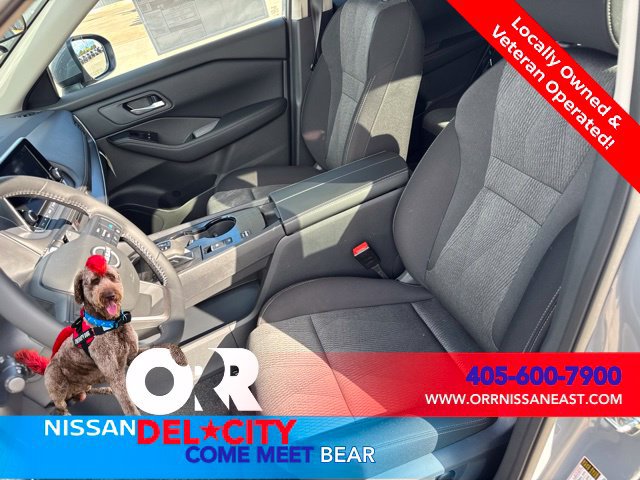 New 2027 Nissan Rogue SV FWD image 14